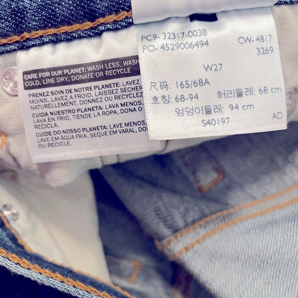 Levi’s 501 button-fly shorts - Picture 3 of 3